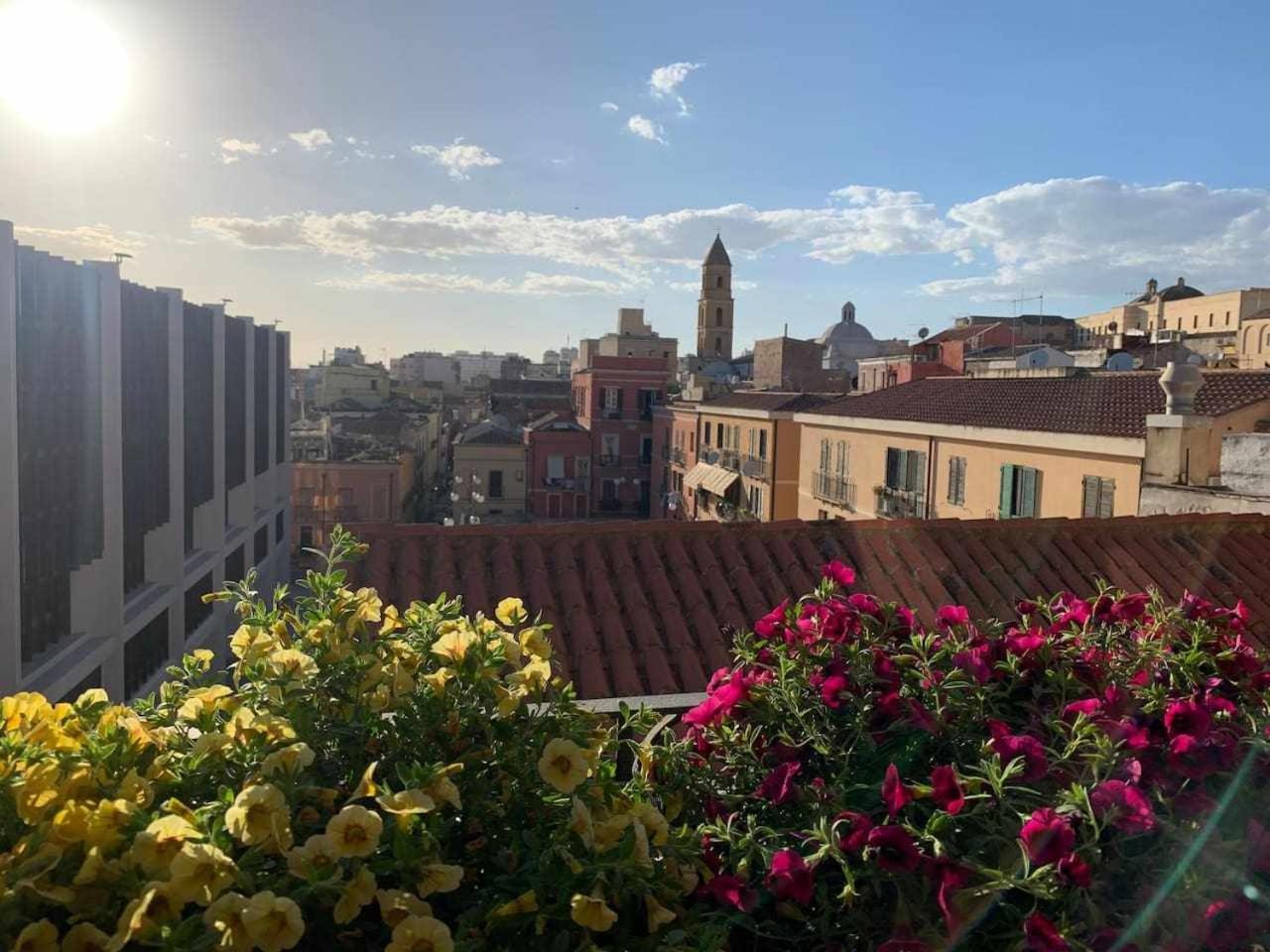 My Exclusive Cavour Loft Da Sogno A Cagliariアパートメント エクステリア 写真